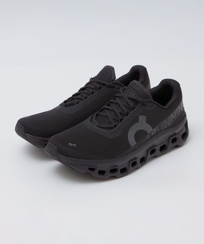 REEBOK: CLASSIC NYLON 89｜ SHIPS 公式サイト