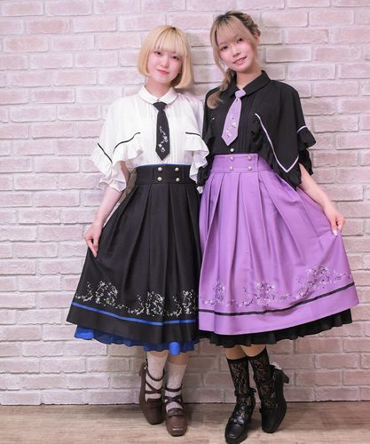 スパークル刺繍配色スカート【期間限定価格】 | POETIQUE | axes femme