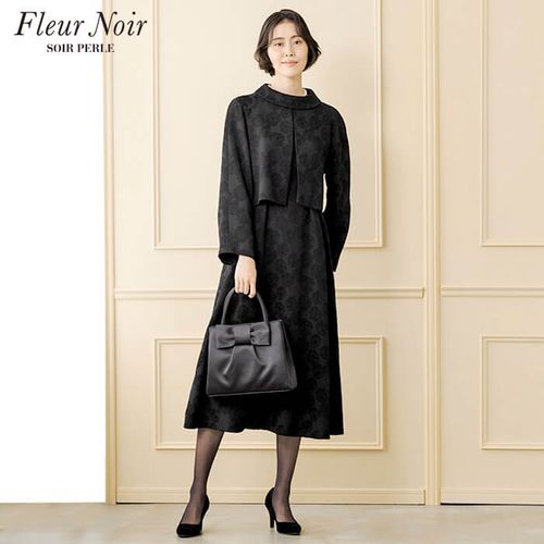 SOIR PERLE高級素材エレガントブラックフォーマルアンサンブル 0103344_3bce1df73b7471229c3f3b