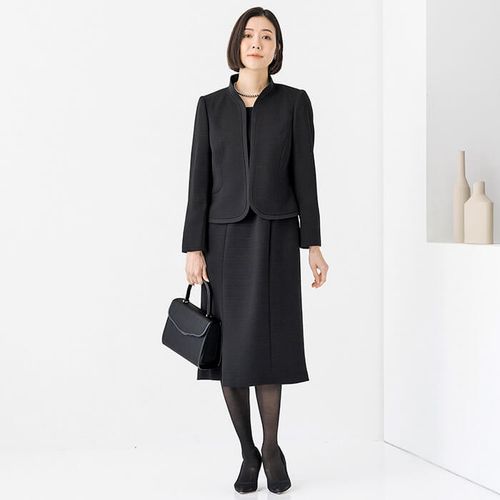 クレール ドゥ リュンヌ エンバ ブラックグラマ mink セレブ フォーマル 0103929_1bd2fbecf696169fcaa706