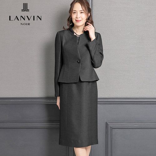 即納　LANVIN ランバン フォーマルスーツ セットアップ シルク ベージュ 即納 LANVIN ランバン フォーマルスーツ セットアップ シルク