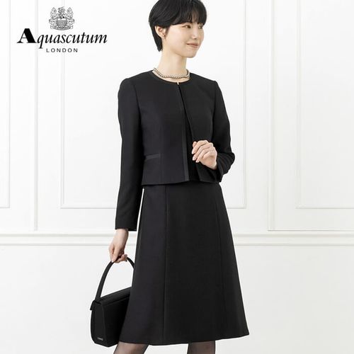 a*k様 【新品タグ付き】完売！#newans チュニックジレ ブラック 0 オ 圧縮ウールのチュニック 517-01 Series | かぐらやONLINE SHOP