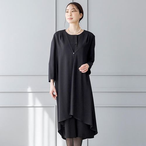 サテンアクセントを加えたロングジャケット 9号・ブラック｜東京