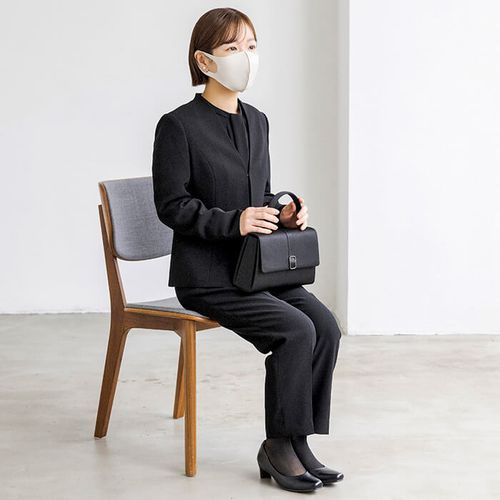 ブラックフォーマル パンツスーツ(3608132)7号・ブラック｜東京