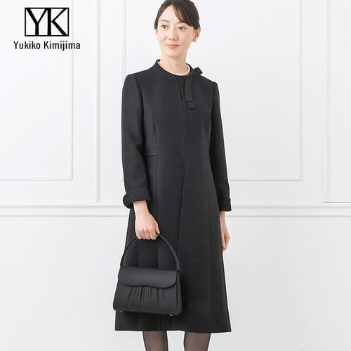 新品未使用　CHIEKO+ plume Layered Top 黒　38 ペプラム使いのロング丈アンサンブル 9号・ブラック｜東京ソワール