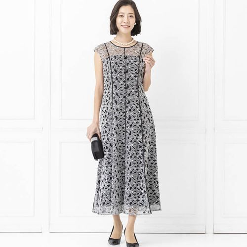 ✨タグ付き未使用品✨【ソワール】ワンピース　17号　ホワイトブラック大きいサイズ カラーフォーマル ワンピース(6401770)7号・ブラック