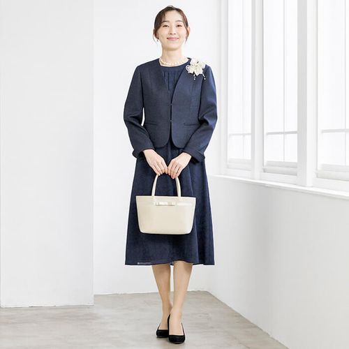 SALE！新品未使用23区 44接触冷感ジャケット　濃紺　通勤フォーマル 東京ソワール セレモニースーツ レディース 結婚式 入学式 卒業式 ママ