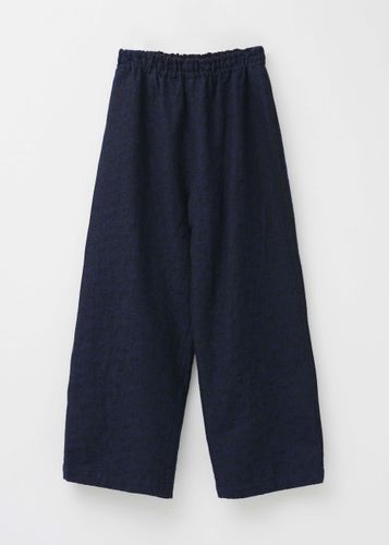 Rayon Jacquard Rose Print Pants | Pasand by ne Quittez pas