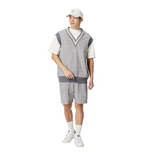 新品〈TM×UA〉ユニセックス　オーバーサイズVネックベスト　サイズO ユニセックス】 TM×UA オーバーサイズVネックベスト｜APPAREL