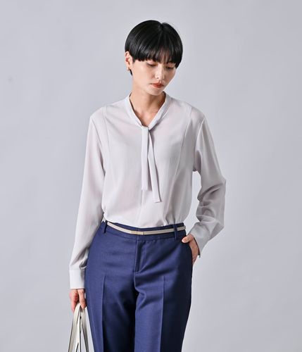 サテンジョーゼット 前開きVネックブラウス(26615533-2025