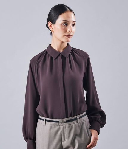 パープルブラウス 襟飾り付き 襟付きデザインブラウス(ブラウス・シャツ)｜TOPS（トップス