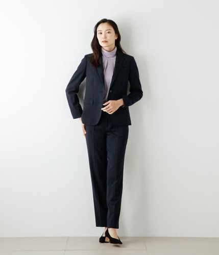 ニューヨーカー NEWYORKER レディース パンツスーツ 黒 新品 タグ付き ニューヨーカー NEWYORKER レディース パンツスーツ 黒 新品