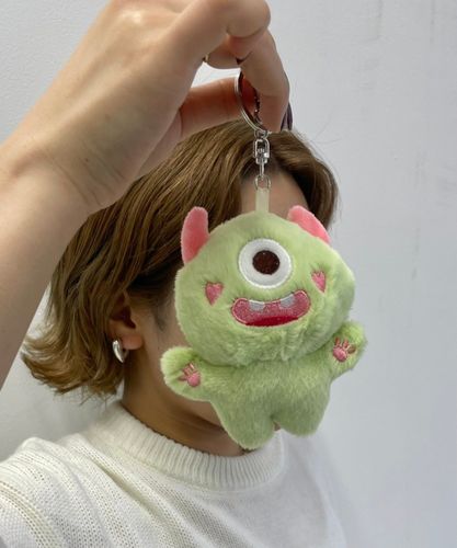 ぱやぱやツインテールモンスターぬいぐるみキーホルダー｜WEGO