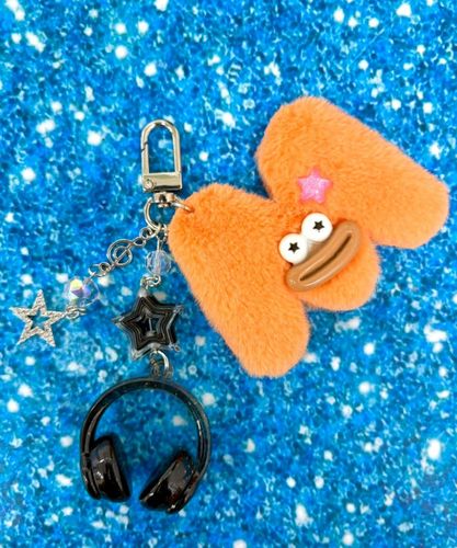 ラブリーチューリップモンスターぬいぐるみキーホルダー｜WEGO