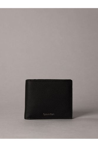 財布 - エンボススリムバイフォールドウォレット | カルバン・クライン