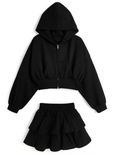 ハーフジップトップス×プリーツミニスカートスウェットセットアップ