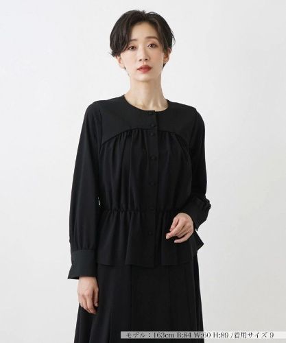 花柄フリルカラーブラウス|ブールジュ | レリアン公式オンラインストア
