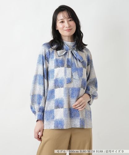 店頭人気】フラワー柄切替タックブラウス【ERICA】【プラス企画