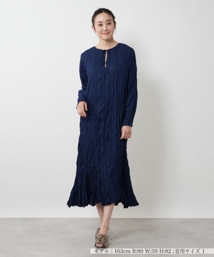 レリアン ネミカ ボタニカルネイビー カオルヨネヤマ ワンピース0M Vネックフレアワンピース【torrazzo donna】|ネミカ | レリアン公式