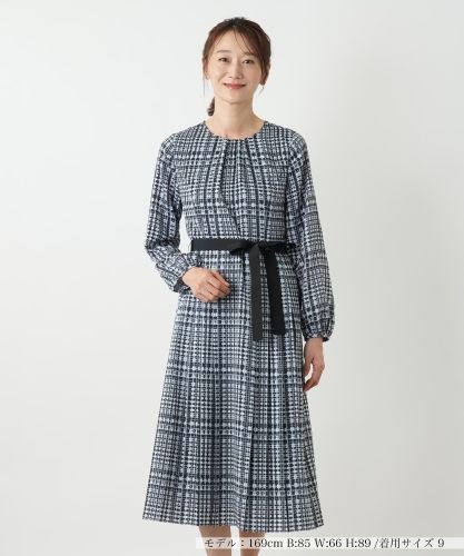 アンティーク調プリントワンピース|レリアン プラスハウス | レリアン