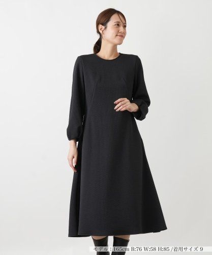 極美品 NEMIKA Leilian ドット柄 ミモレ丈ワンピース Lサイズ ドットフレアワンピース【NEMIKA】|ネミカ | レリアン公式オンラインストア