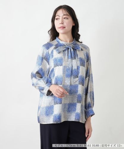 店頭人気】プリントチュニックブラウス【ROCHAS Premiere】|レリアン