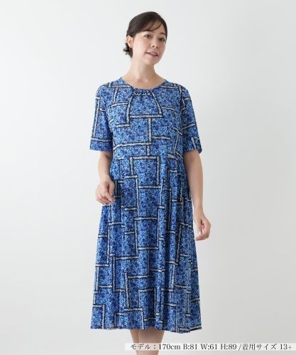 ウォッシャブル】プリントフレアワンピース【プラス企画】|レリアン