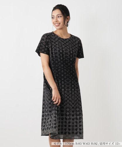 店頭人気】プリントフレアワンピース【ROCHAS Premiere】|レリアン