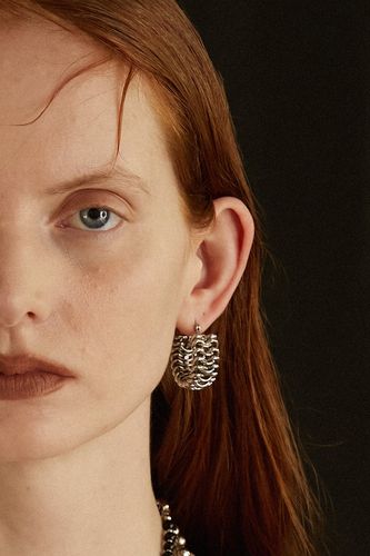 One-stroke P Earrings