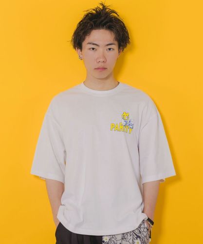 352110：クマとネコのアメフト柄 バック発泡プリントTシャツの