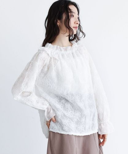 be Blumarine ブラウス カットソー 長袖 レースデザイン シアー ブルマリンBlumarine花柄カットソー 9分袖 シアー レース 総柄 - メルカリ