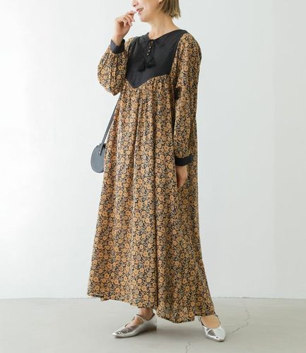 somari imaginationラッフルプリーツ花柄ワンピース』