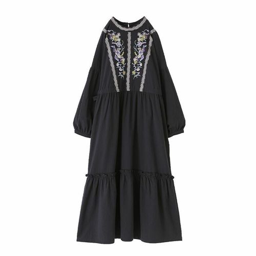 コットンドビー刺繍ロングワンピース』