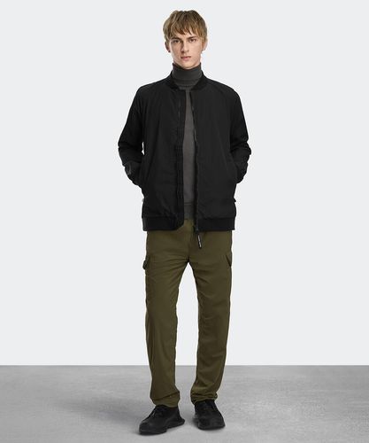 クロフトン フーディー ブラックレーベル(2227MB)｜カナダグース