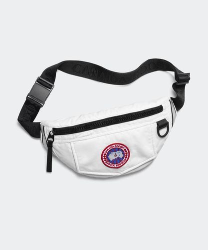 ミニ ウエスト パック(8837U)｜カナダグース (CANADA GOOSE) 日本公式