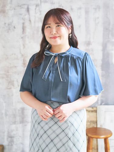 デニムフリルシャツ（大きいサイズ・ぽっちゃり女子向け｜シャツ 