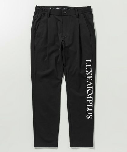 LUXEAKMPLUS(リュクスエイケイエムプラス)ゴルフ サイドロゴ