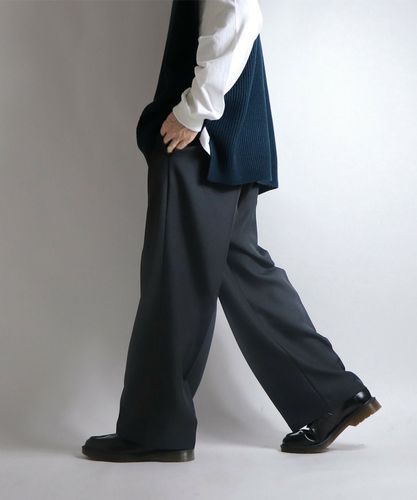 Confirm（コンファーム）シンセティックレザーワイドパンツ | SHIFFON