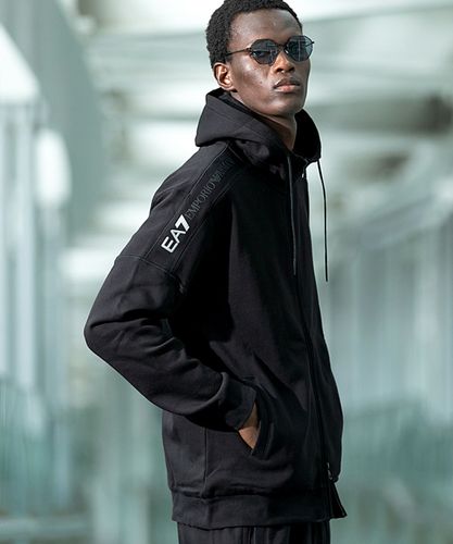 1PIU1UGUALE3 RELAX(ウノピゥウノウグァーレトレ リラックス