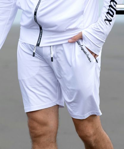 LUXEAKMPLUS(リュクスエイケイエムプラス)ゴルフ サイドロゴ