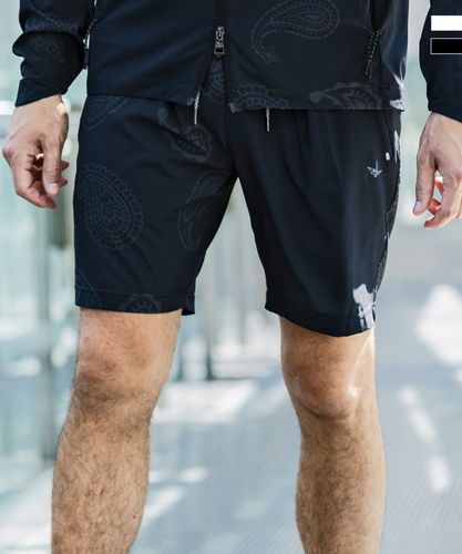 1PIU1UGUALE3 RELAX(ウノピゥウノウグァーレトレ リラックス