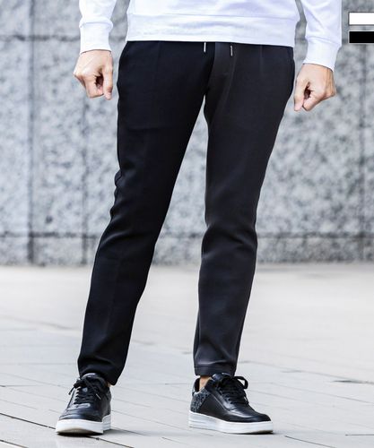 LUXEAKMPLUS(リュクスエイケイエムプラス)ゴルフ 防風ヘムロゴ