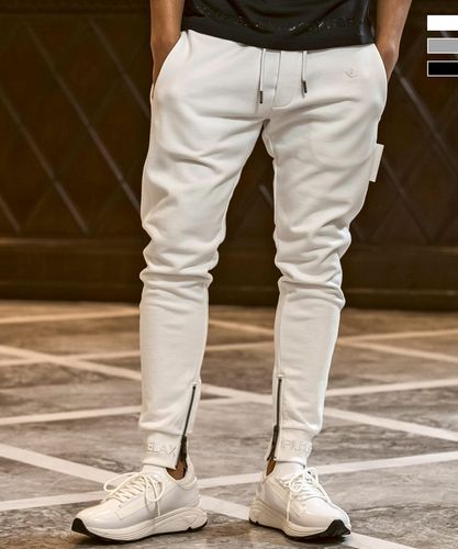 1PIU1UGUALE3 RELAX(ウノピゥウノウグァーレトレ リラックス)総柄