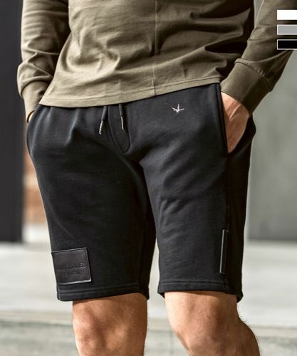 ウノピゥウノウグァーレトレ リラックス（1PIU1UGUALE3 RELAX）/1PIU1UGUALE3 RELAX レザーパッチスウェットショーツ 1PIU1UGUALE3 RELAX(ウノピゥウノウグァーレトレ リラックス)レザー