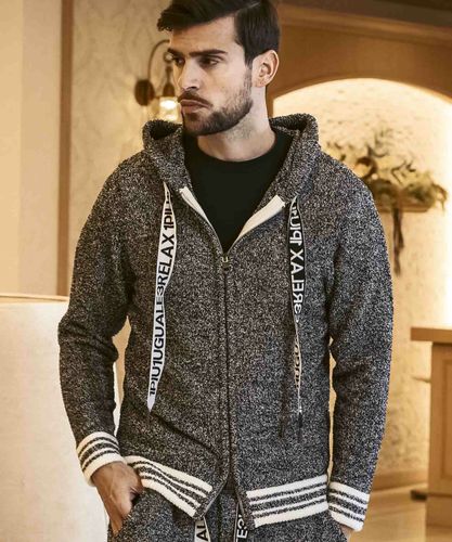 1PIU1UGUALE3 RELAX(ウノピゥウノウグァーレトレ リラックス