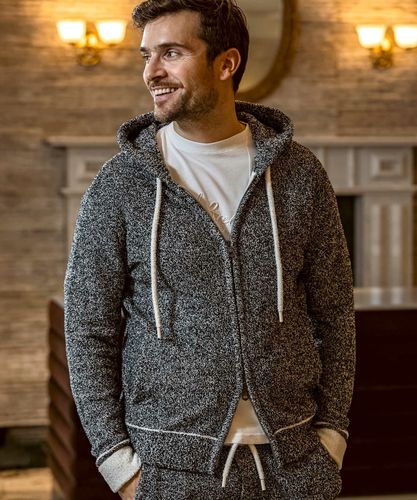 1PIU1UGUALE3 RELAX(ウノピゥウノウグァーレトレ リラックス)バイ