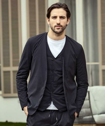 1PIU1UGUALE3 RELAX(ウノピゥウノウグァーレトレ リラックス