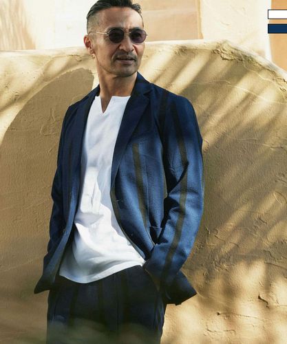 1PIU1UGUALE3 RELAX(ウノピゥウノウグァーレトレ リラックス)総柄ロゴ