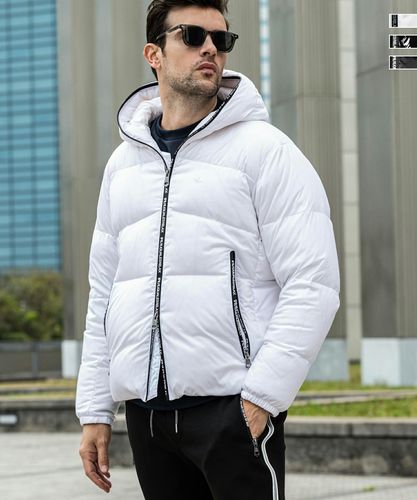 1PIU1UGUALE3 RELAX(ウノピゥウノウグァーレトレ リラックス