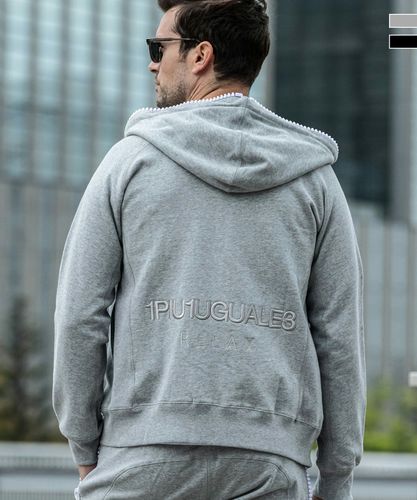 1PIU1UGUALE3 RELAX(ウノピゥウノウグァーレトレ リラックス